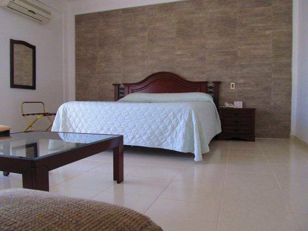 Hotel Caparuch Santa Cruz de La Sierra Εξωτερικό φωτογραφία