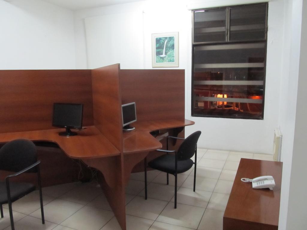 Hotel Caparuch Santa Cruz de La Sierra Εξωτερικό φωτογραφία